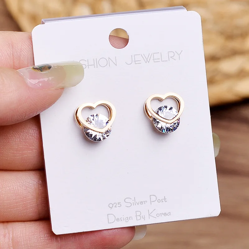 XIYANIKE 316L Stainless Steel Rhinestone Gold Color Heart Stud Earrings 2021 Trendy For Women New Fashion Gift Jewelry Brincos