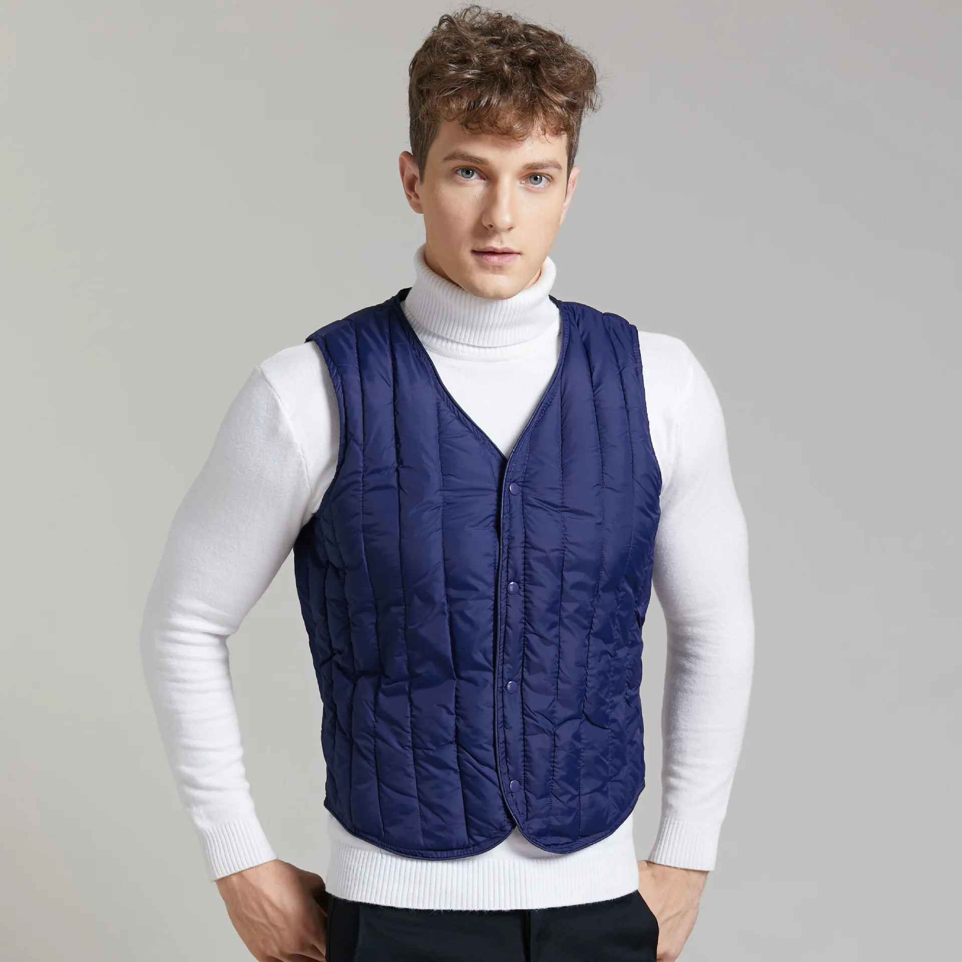 Boys Quilted Vest Male V-neck Pleated Short Oversized Slim Fit Black Cotton Vest Men Casual Warm Winter Clothing Sleeveless Coat