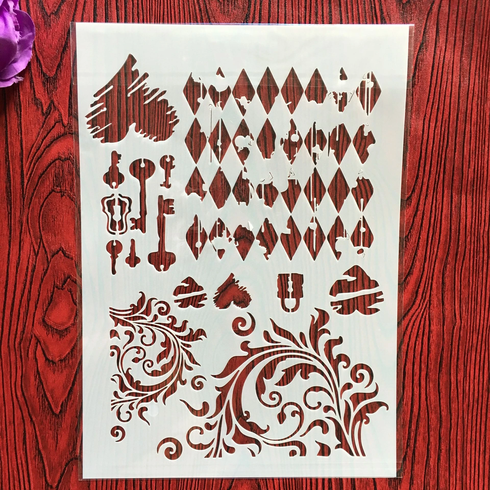 

Трафареты A4 29*21 см с цветочным рисунком и надписью «Love Key»