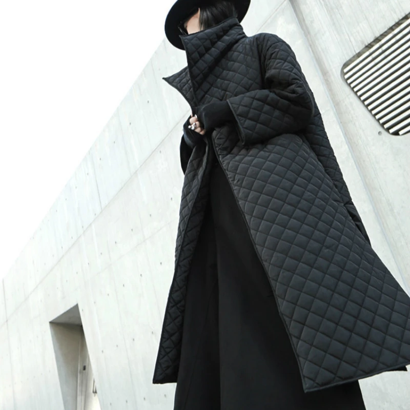 Parka negra larga con rombos para mujer, chaqueta ligera acolchada de algodón, abrigo de otoño con abertura lateral alta, ropa de abrigo elegante,