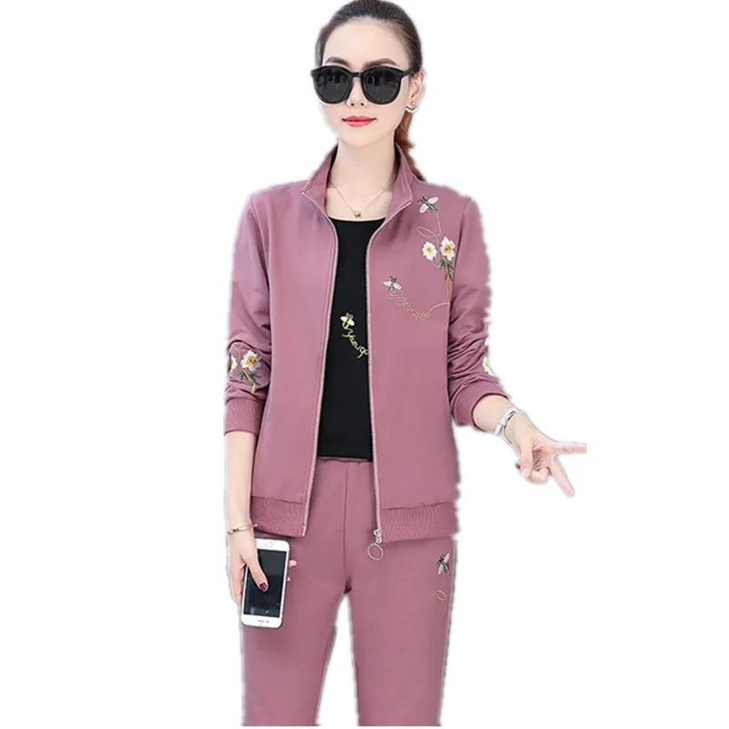 

NEW Lady clothes set Sporting suit female 3 piece set Big size women's clothing embroidered Fashionable female clothing 1477