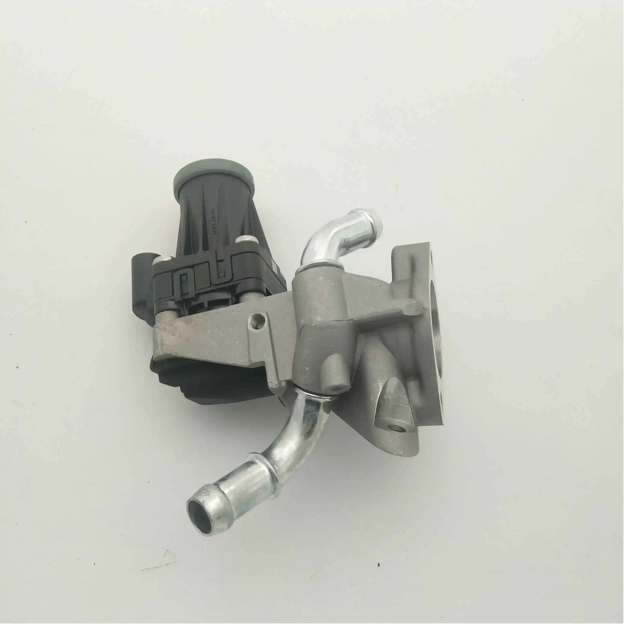 BK2Q-9D475-CD EGR VALVE for quanshun V348 2.2 FB3Q-9D475-AC BK2Q-9D475-CB BK2Q-9D475-CC