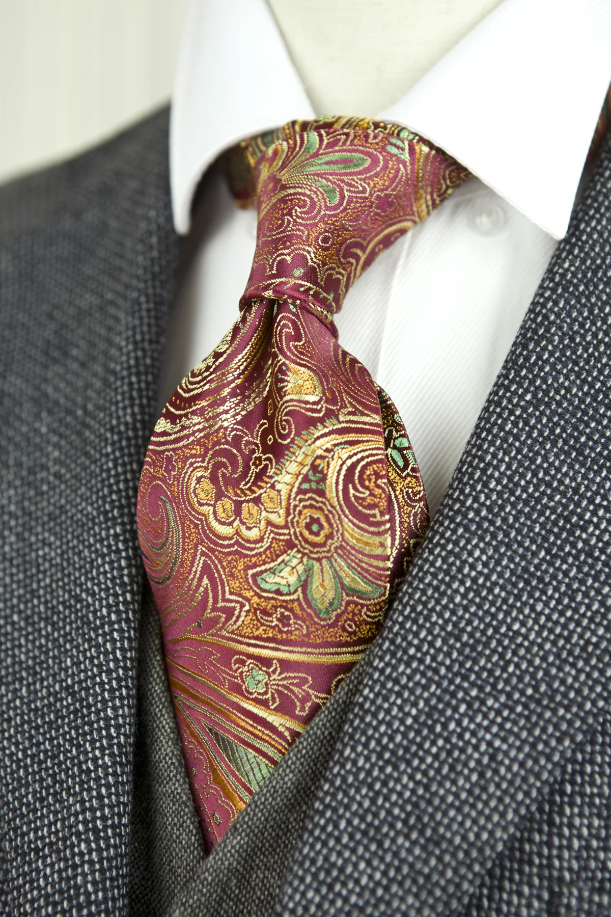 Gorgeous Floral Paisley Gold Red Purple Pink Black Mens Ties Necktie 100% Silk Jacquard Woven Free Shipping Wholesale Brand New