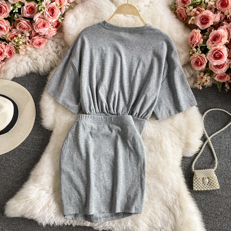 2021 Women Summer Korean Version Waist Short Sleeve T-Shirt Top Crop and Split Hip Wrap Pleated Skirt Casual Suit Set Sexy 2pcs