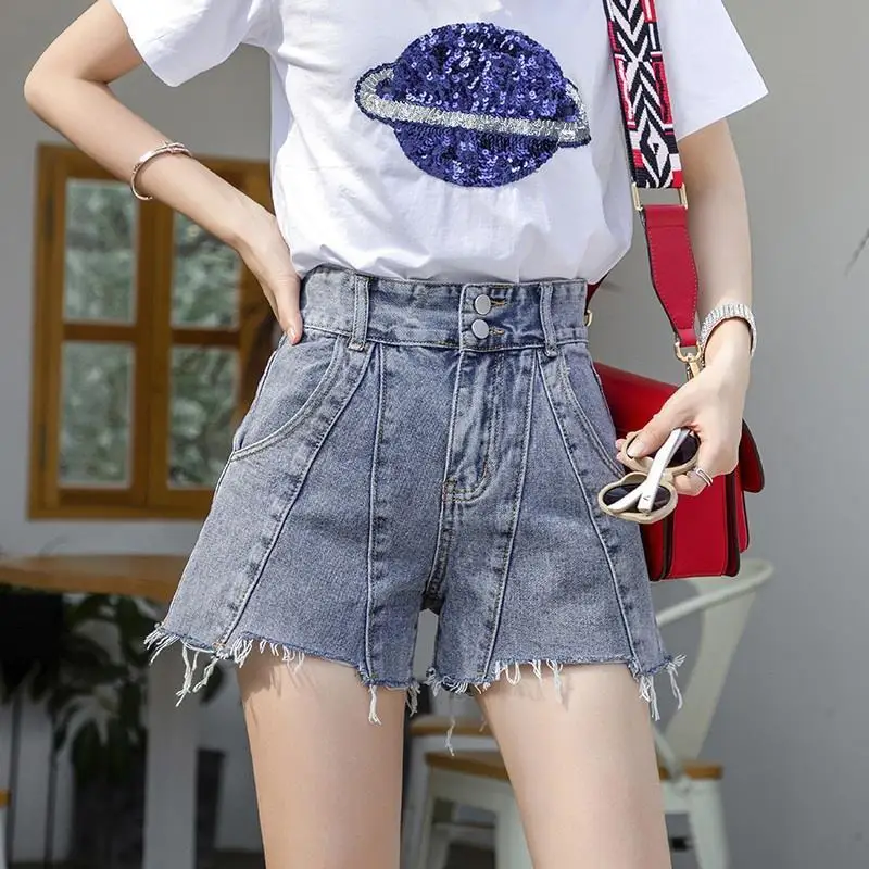 

GOOHOJIO 2021 Summer New High Waist Button Chic Denim Shorts Casual Loose Jeans for Female Fashion Wide Leg Shorts Vintage Jeans