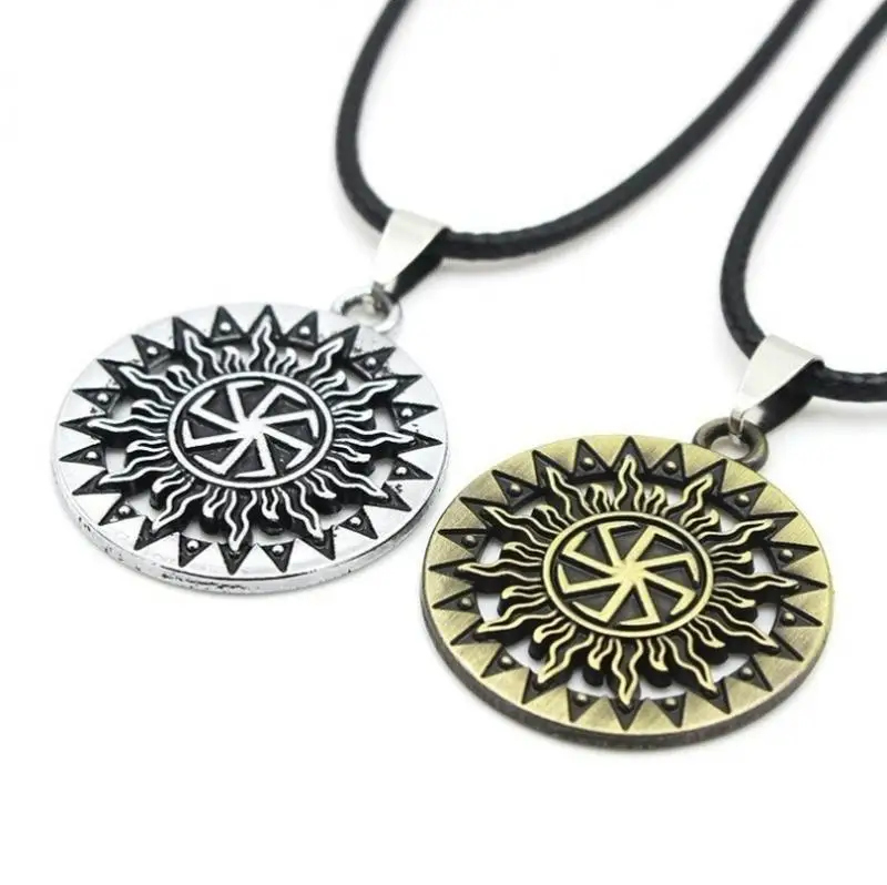 Retro Abstract Sunflower Pattern Amulet Pendant Necklace Men\'s Punk Rock Motorcycle Jewelry