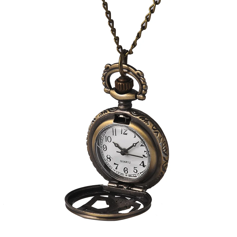 Fashion Persoonlijkheid Kleine Zakhorloge Brons Hollow Dubbele Mes Flip Quartz Zakhorloge Met Ketting