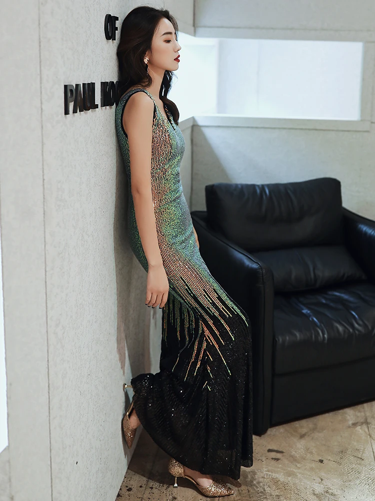 wei yin AE0326 Vintage Evening Dresses Long  V-Neck Sequined Sleeveless Mermaid Formal Dresses 2019 Elegant Party Gowns