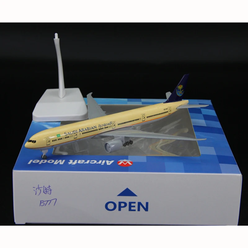 1:400 Scale Saudi Arabia Airway B777-300ER Airlines Airplane Model with Base Alloy Aircraft Plane For Collectible Souvenir Gift