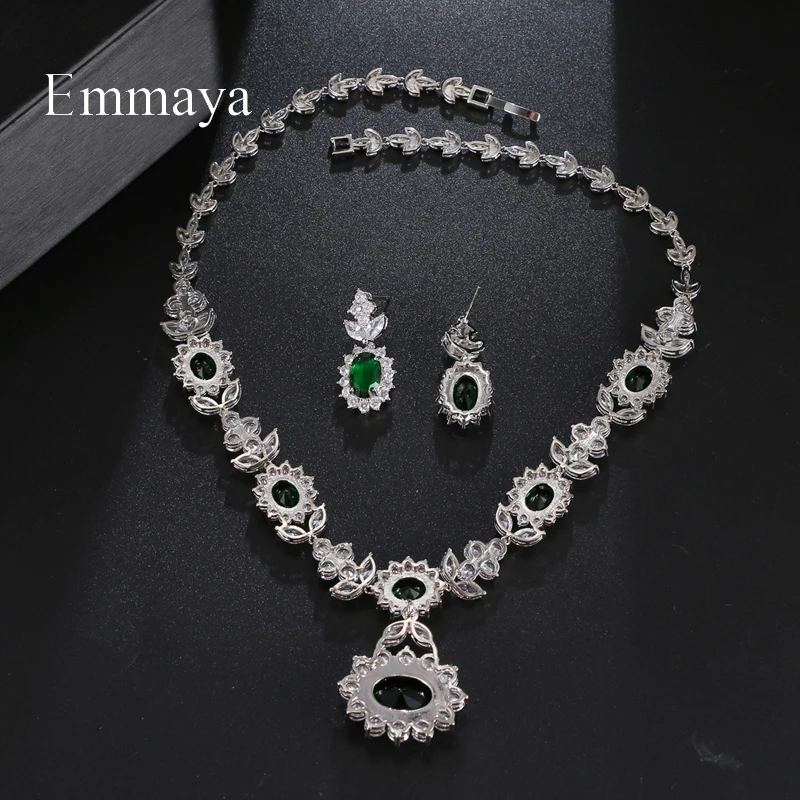 Emmaya Ingenious Design Noble Earring And Necklace Shiny Cubic Zircon Jewelry Set For Female Banquet Fancy Ornament