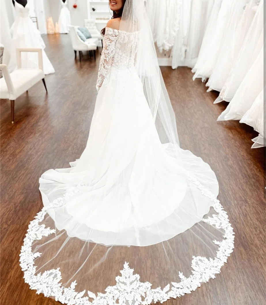 Elegant Wedding Dress A-Line Boat Neck Full Sleeve Lace Appliques Sequined Button Floor Length Train Bride Gown New Customized