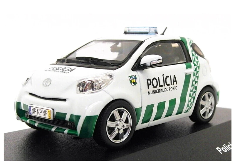 JCollection models 1/43 Scale  IQ 2013 Policia Municipal do porto Diecast toy car for Collection