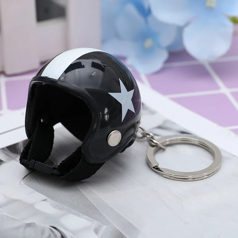 

Creative Motorcycle Safety Helmet Car Auto Five-star Keychain Pendant Classic Key Ring Keyfob Casque Holder Car Pendant Keychain