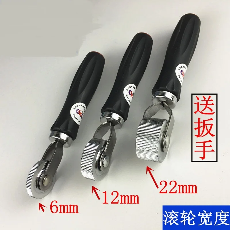 Tyre filling and compaction roller Tire repair tools Valve core wrench pinch roller car repair tool