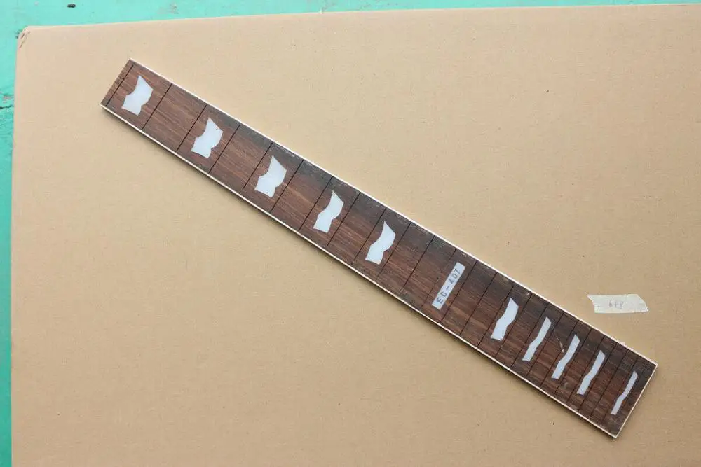 

Wide Guitar Fretboard Rosewood 24 fret 24.75inch White Wave inlay 48x68mm