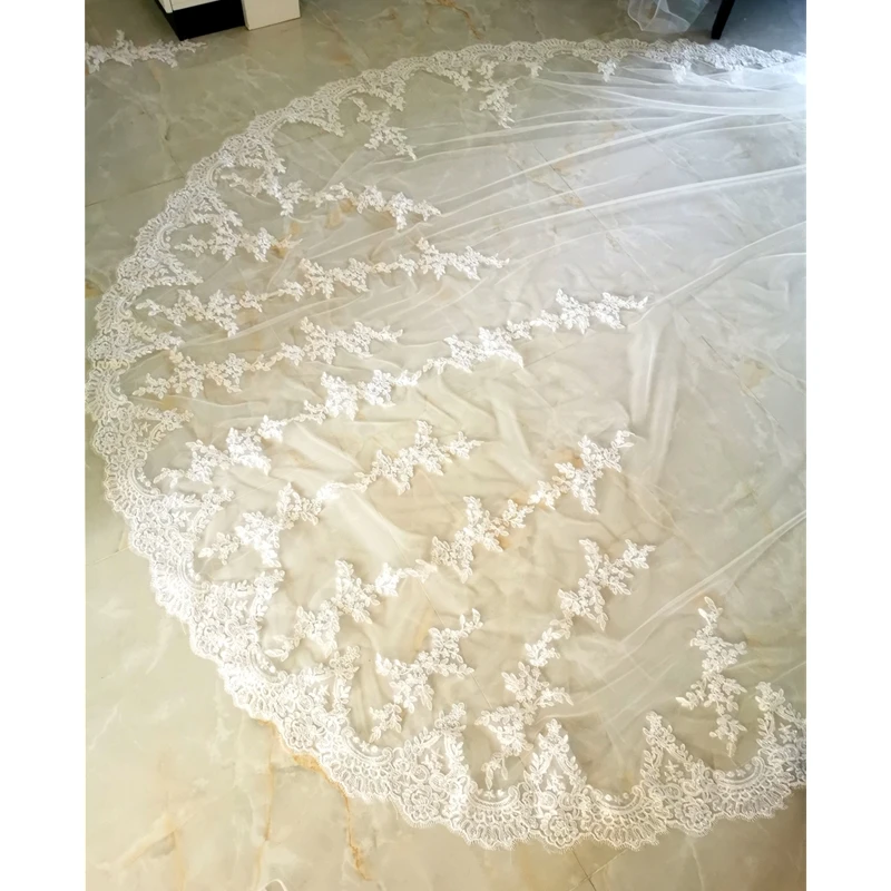 Real Photos Ivory Bridal Veils Cathedral Two Layer With Comb Full Lace Appliques Edge Tulle White Wedding Accessories Bride