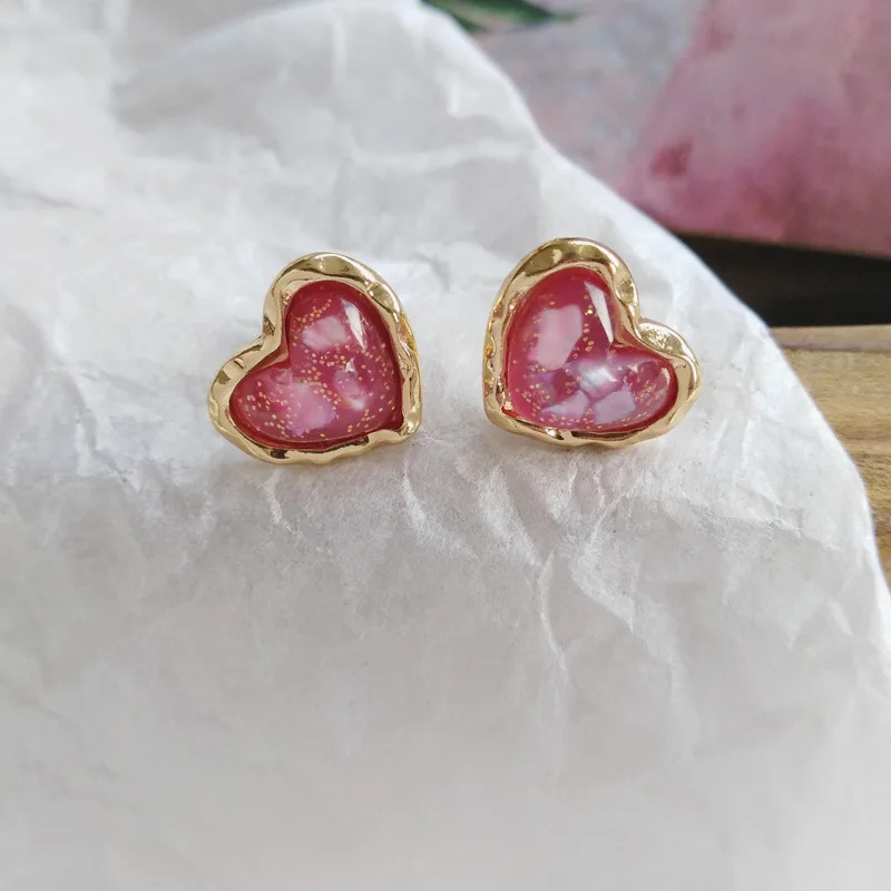 Japanese Sweet Small Love Heart Clip Earrings No Hole Cute Simple Peach Pink Heart Earrings Ear Clips Without Piercing Girls