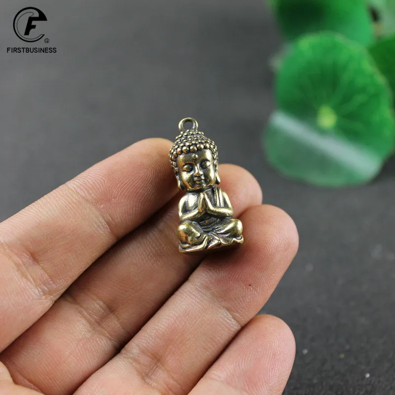 Copper Little Baby Buddha Statue Miniature Figurine Home Decoration Car Keychains Brass Teahouse Girl Children's Backpack Gifts