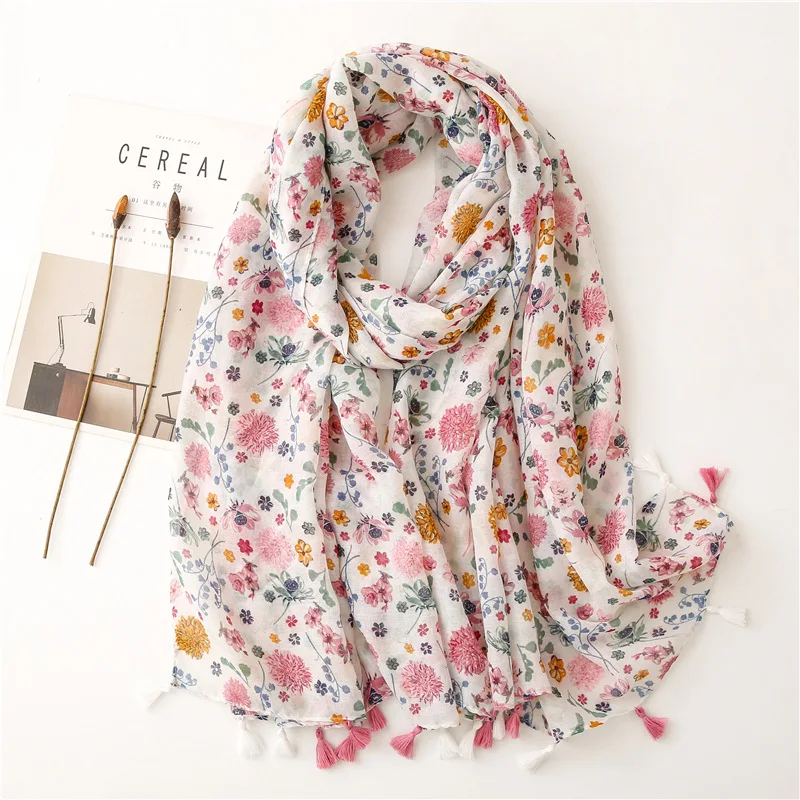 

2023 Spain Lovely Polka Floral Tassel Viscose Shawl Scarf Lady High Quality Wrap Headband Bufandas Muslim Hijab Sjaal 180*90Cm