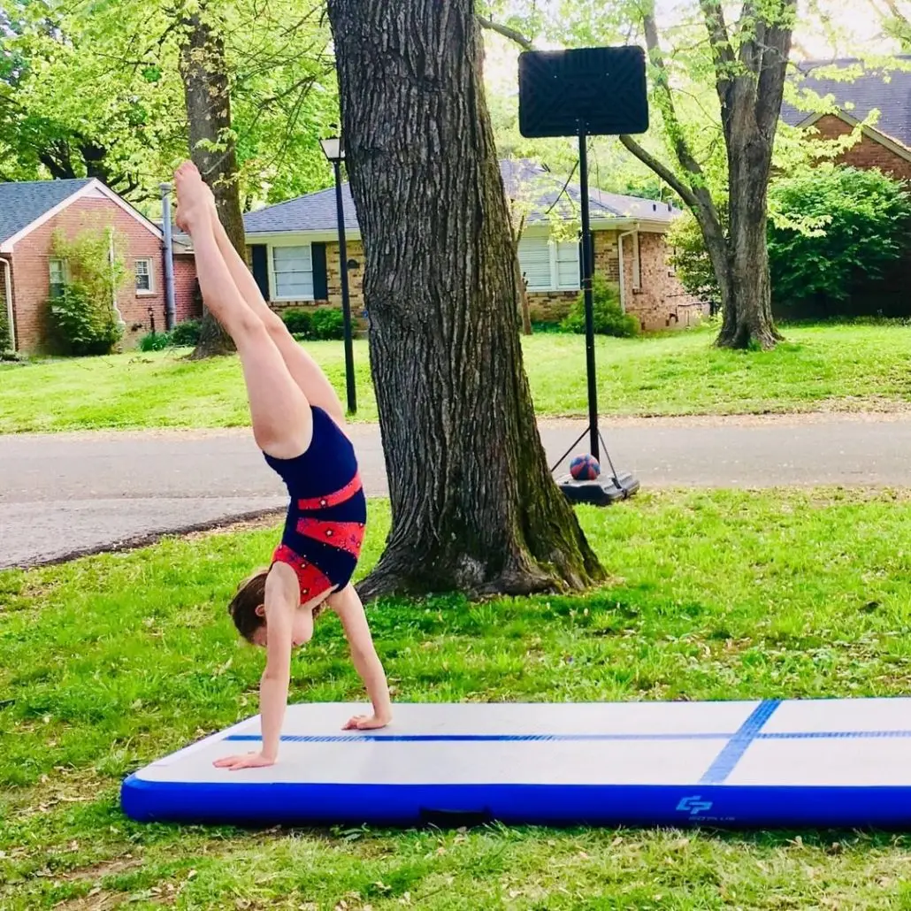 Pista de gimnasia con bomba de aire gratis para uso doméstico, pista de gimnasia de 3M,4M,5M, equipo de Fitness para animadoras, regalos de navidad