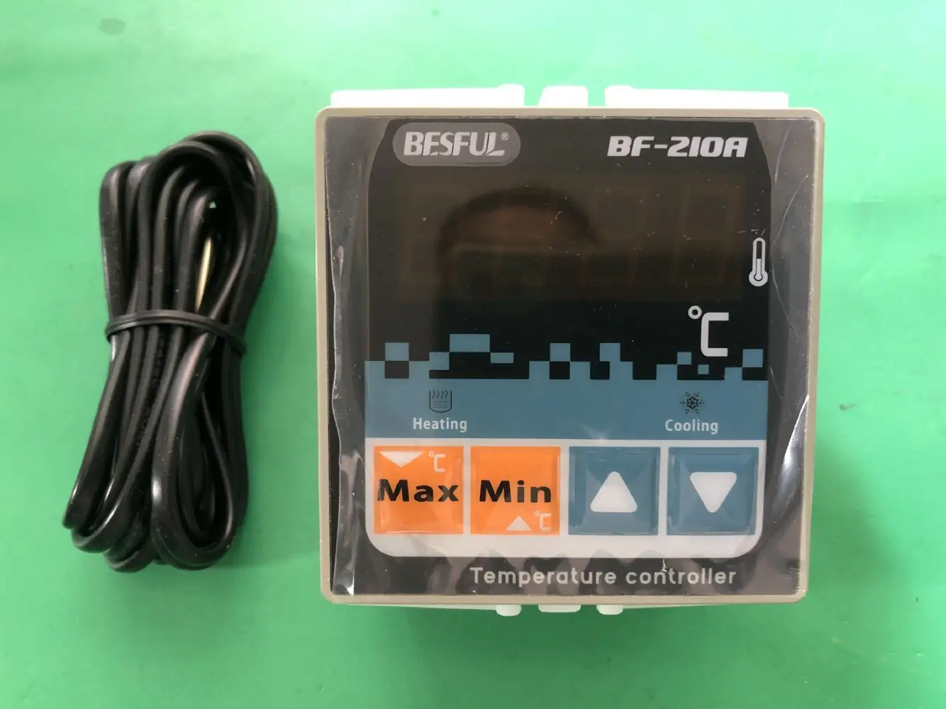 

BESFUL Thermostat BF210A hot and cold dual temperature temperature controller Bihe temperature controller electronic temperature