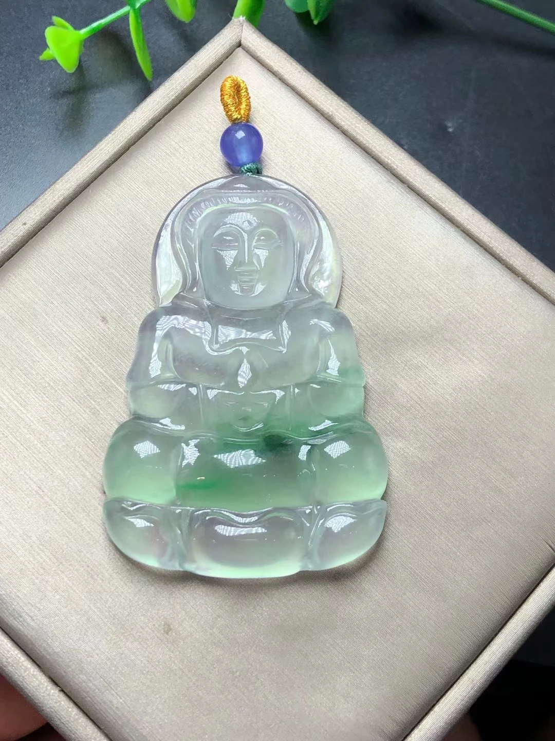 Admirable Myanmar Ice Rank Jade Lucky Buddha Pendant Guanyin Amulet Hanging Bless All Are well