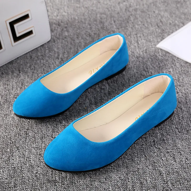 2022 Spring Autumn Women Shoes Flock Flats Comfortable Flat Shoes Women Flats Loafers Shallow Slip on Shoes Red Black Plus Size