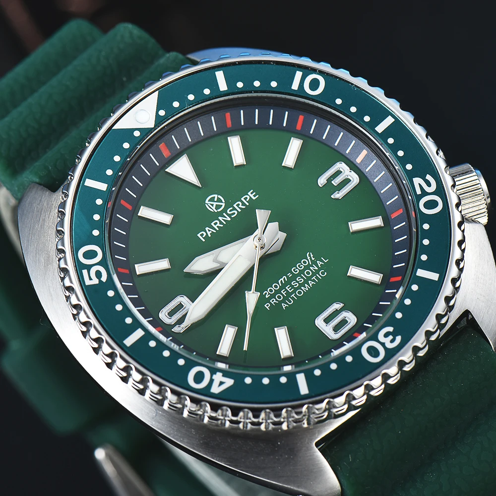 PARNSRPE Diver Men\'s Automatic mechanical watch Watch green Dial Sapphire Glass Japan NH35 Movement