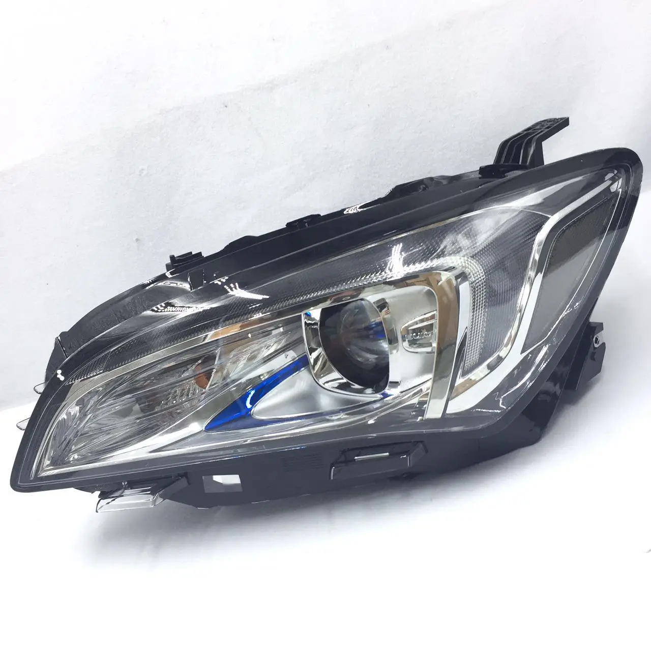 LED Halogen Headlight DRL Daytime Running Light for buick verano opel astra k 2015-2017 автомобильные товары