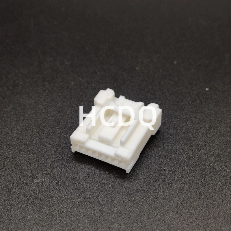 

10 PCS Supply 7283-6483 original and genuine automobile harness connector Housing parts