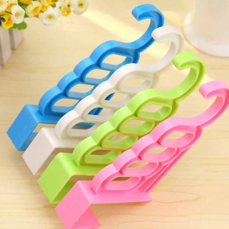 New Multi-Function Home Accessories Foldable Clothes Hanger Drying Rack 5 Hole Suit Bathroom Door Plastic Organizer Door Hooks