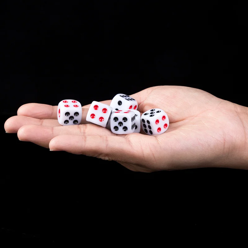 

12mm Dice Acrylic White Dice 10Pcs/Lot Hexahedron Fillet Red And Black Points Clubs KTV Dedicated Entertainment Dice Board Game