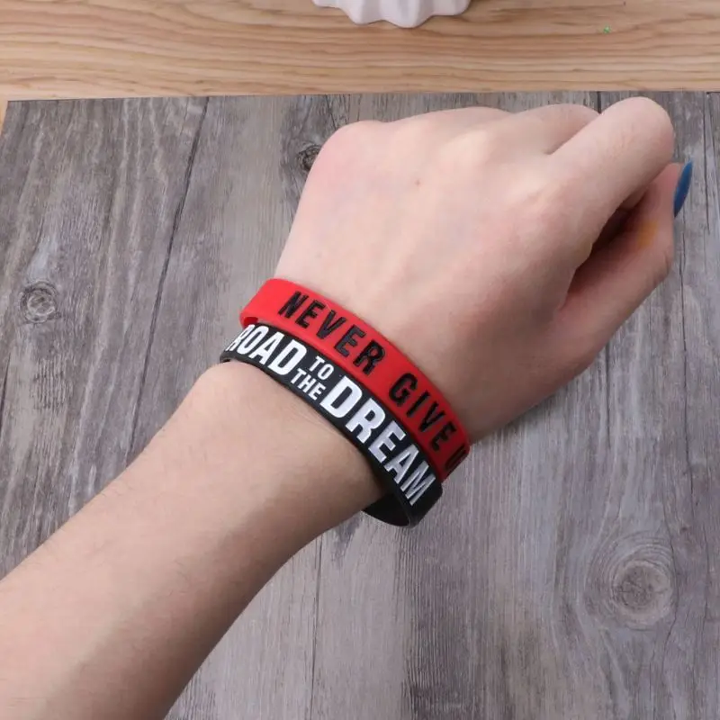 Road to the Dream Never Give Up Motivational Bracelets Silicone Rubber Band Elastic Inspirational Bracelets Jewelry Gift