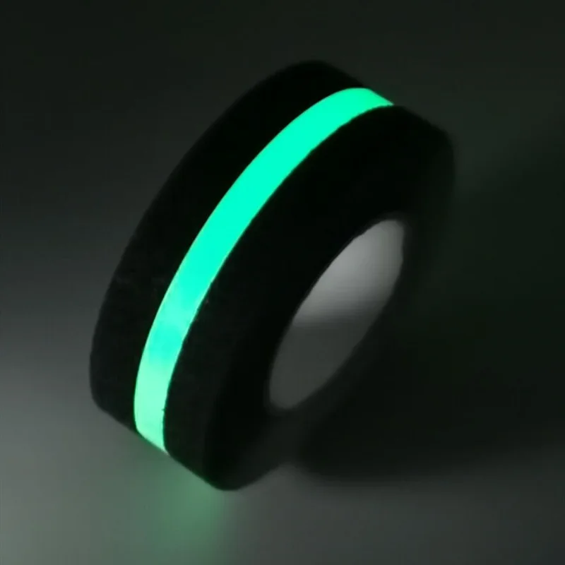 5Cm * 5M Anti Slip Lichtgevende Tape Adhesive Waarschuwing Tape Glow In Dark Trap Badkamer Reflecterende Tape Niet-Slip Tape Beveiliging Stickers