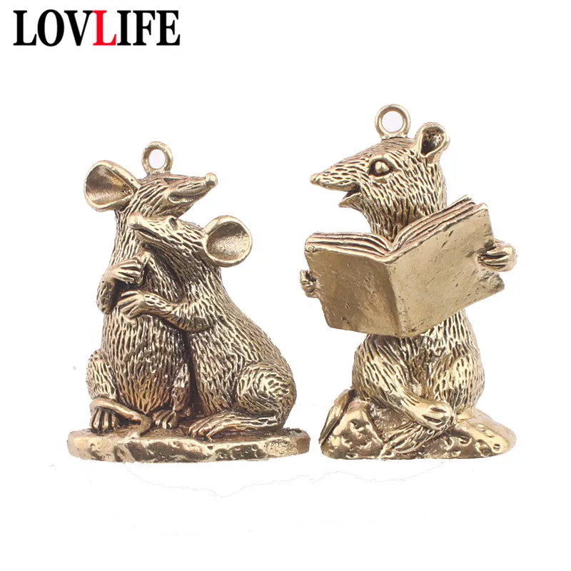 Pure Brass Zodiac Reading Rat Keychain Pendants Trinket Vintage Copper Couple Mouse Car Key Chains Hanging Cartoon Mice Keyrings