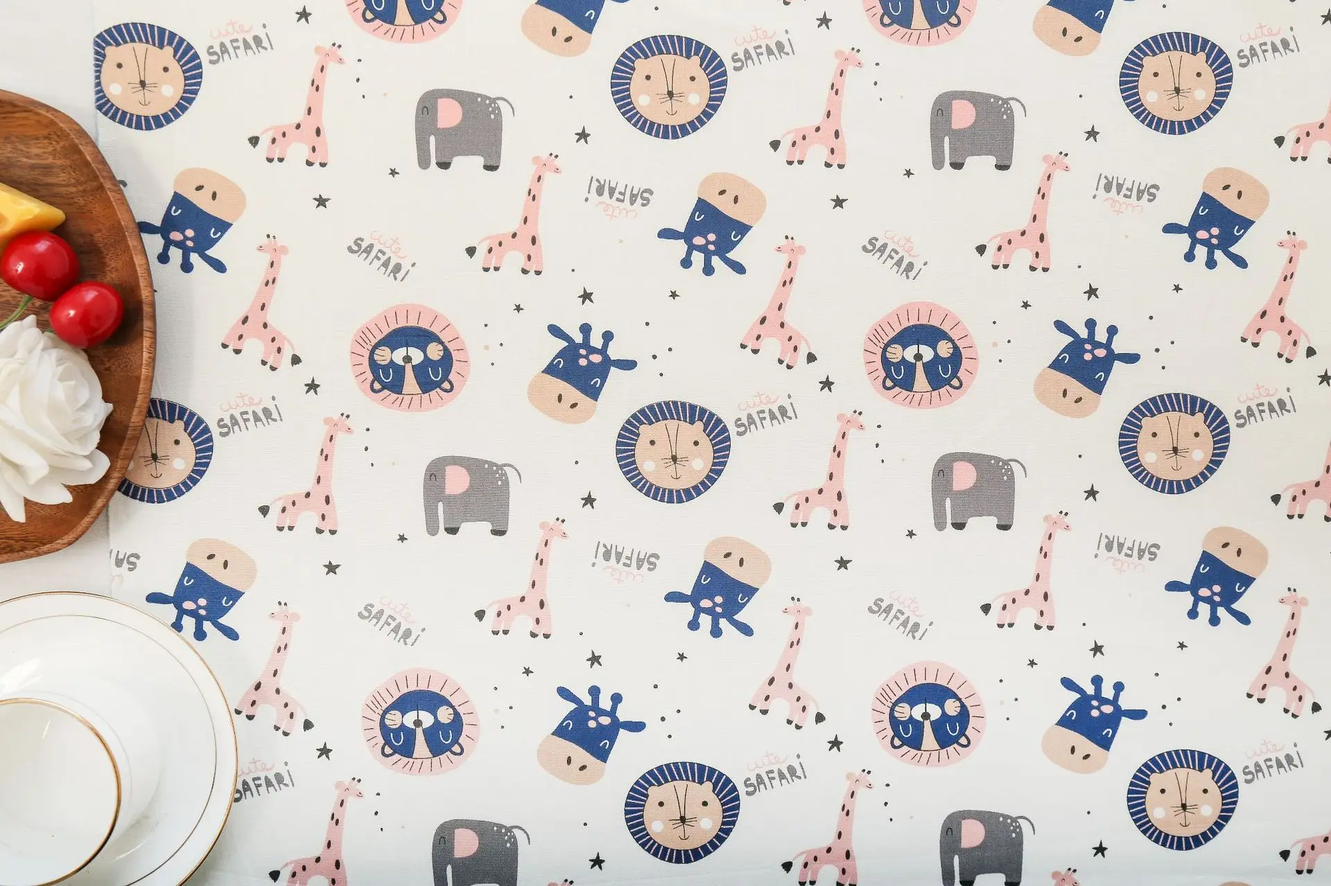 Animal Dots 100% Cotton Fabric Kids Dress Cotton Patchwork Cloth DIY Sewing Quilting Fat Quarters Material For Baby&Child Tilda