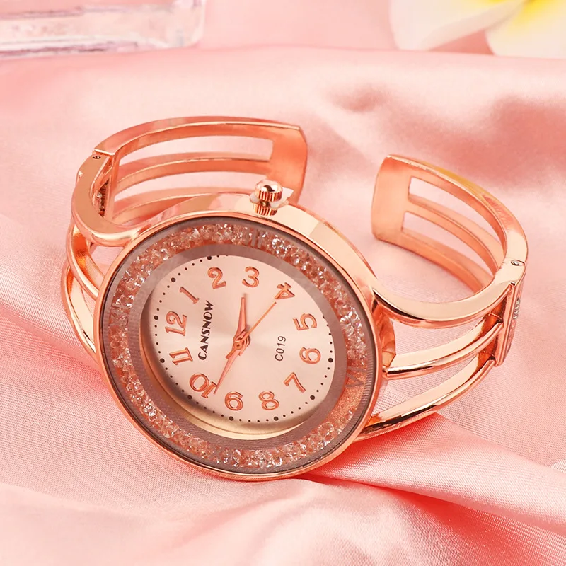 CANSNOW New Women\'s Watch Bangle Fashion Wristwatch Quartz Woman Casual Rhinestone Ladies Bracelet Relogio Clock montre femme