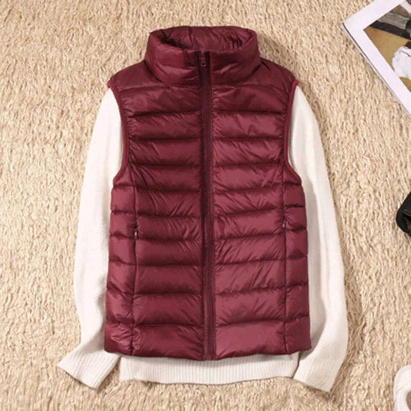 2024 New Autumn Winter Down Vest Women Ultra Light 90% White Duck Sleeveless Jacket Short Ladies Parka Waistcoat Veste Femme