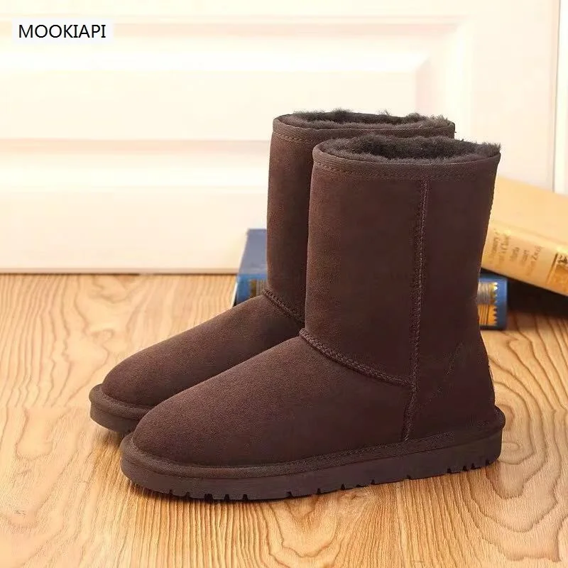 2019 China\'s highest quality men\'s snow boots, real sheepskin, natural wool, classic men\'s shoes in the middle, free delivery