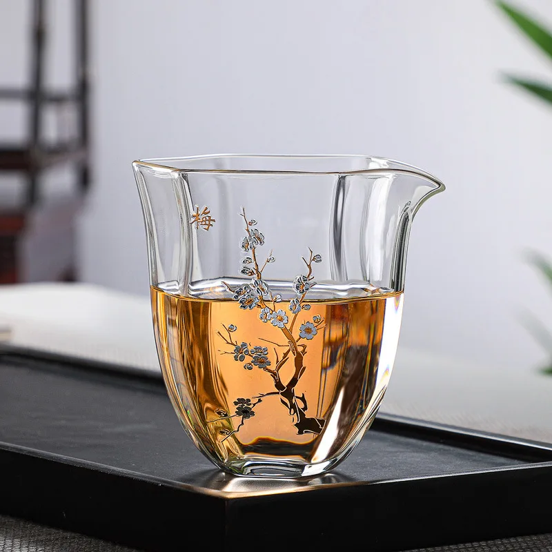 

Japanese Creative Hexagonal Glass Milk Jug Coffeeware Transparent Heat-resistant Tea Pitcher Teaware 200ml V Shape Spout Cup