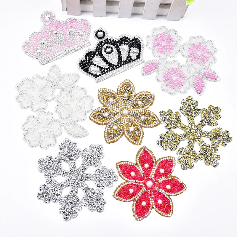 5Pcs Pearl Caviar Beads Flower Motifs Rhinestone Snowflake Applique Sticker Badge Iron on Patches DIY Clothes T-shirt Shoes