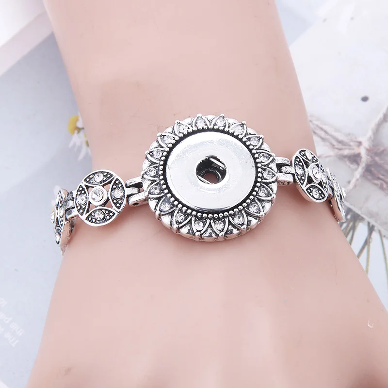 High Quality Crystal Snap Jewelry 18mm Snap Button Bracelet for Women Men Fit Snap Button Jewelry Button Bracelet Bangle