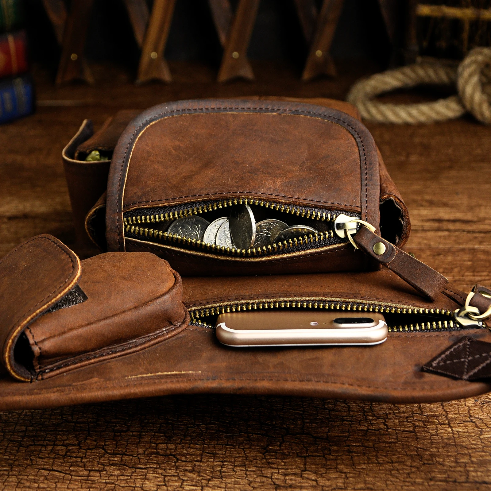 Crazy Horse Leather Men Fashion Casual Messenger One Shoulder Bag Design Travel Fanny Waist Belt Pack Drop Leg Bag 3106-d