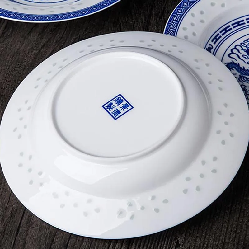 2pcs/lot Chinese Vintage Blue and White Porcelain Food Plates Jingdezhen Ceramic Round Dinner Plate Kitchen Porcelain Utensils