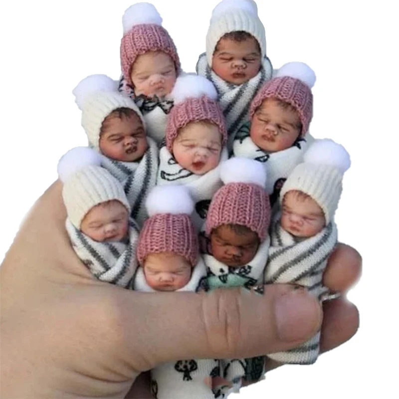 Dollhouse Miniature Simulation Baby Newborn Pvc Ornament Handle Toy  Finger Doll Real Clothes Random