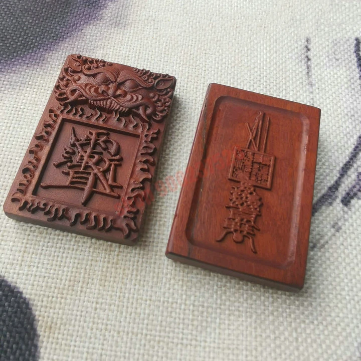 Taoist magic weapon, lightning jujube wood pendant, relief, double-sided, crape myrtle pendant