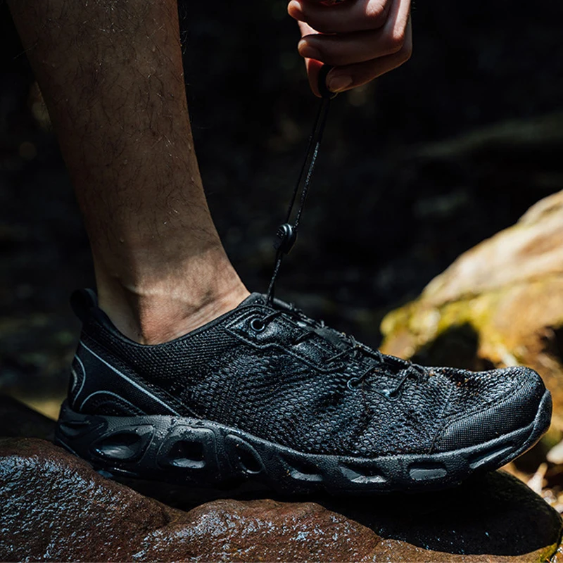 Chaussures de randonnée ultra-légères pour hommes, baskets tactiques militaires d'extérieur respirantes, chaussures d'escalade hors route à séchage rapide