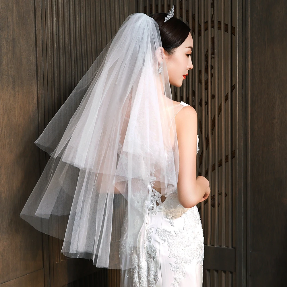 Wedding Veil  Two-Layer Short  Wedding Veils with Comb Cheap Bridal Veil 60+80