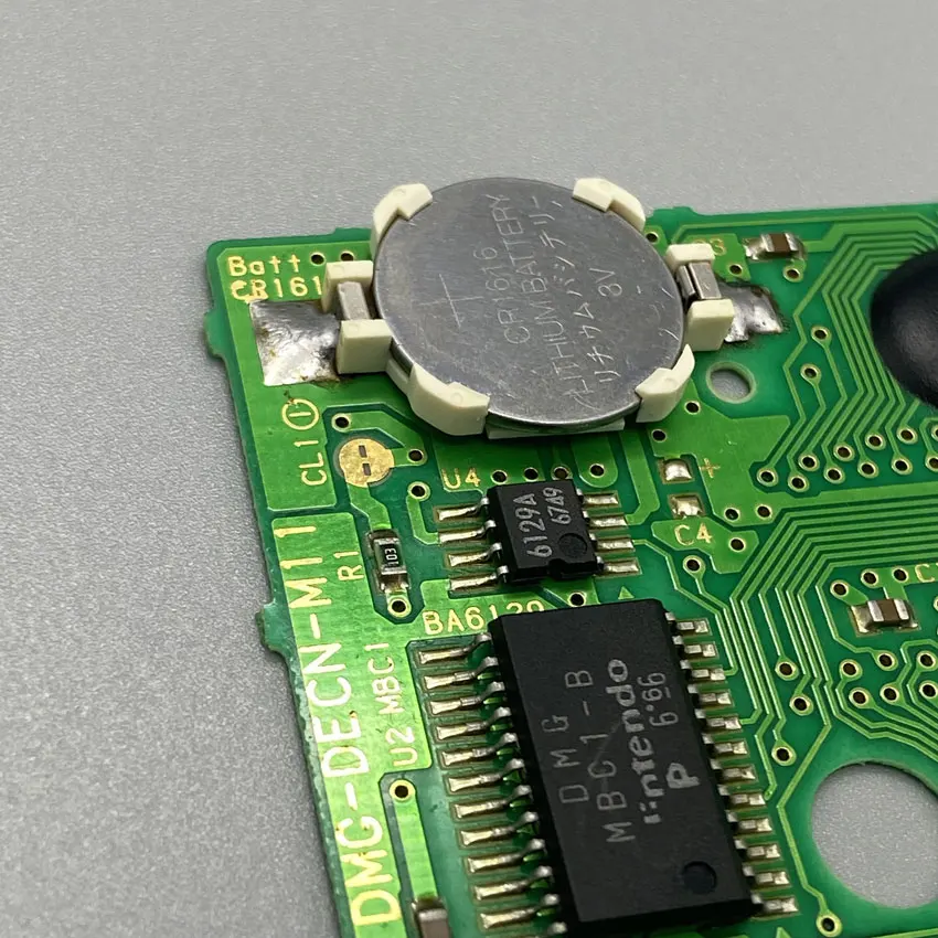 Держатель аккумулятора YuXi CR1616 1 шт. для приставки игровой карты Gameboy GB GBC GBA