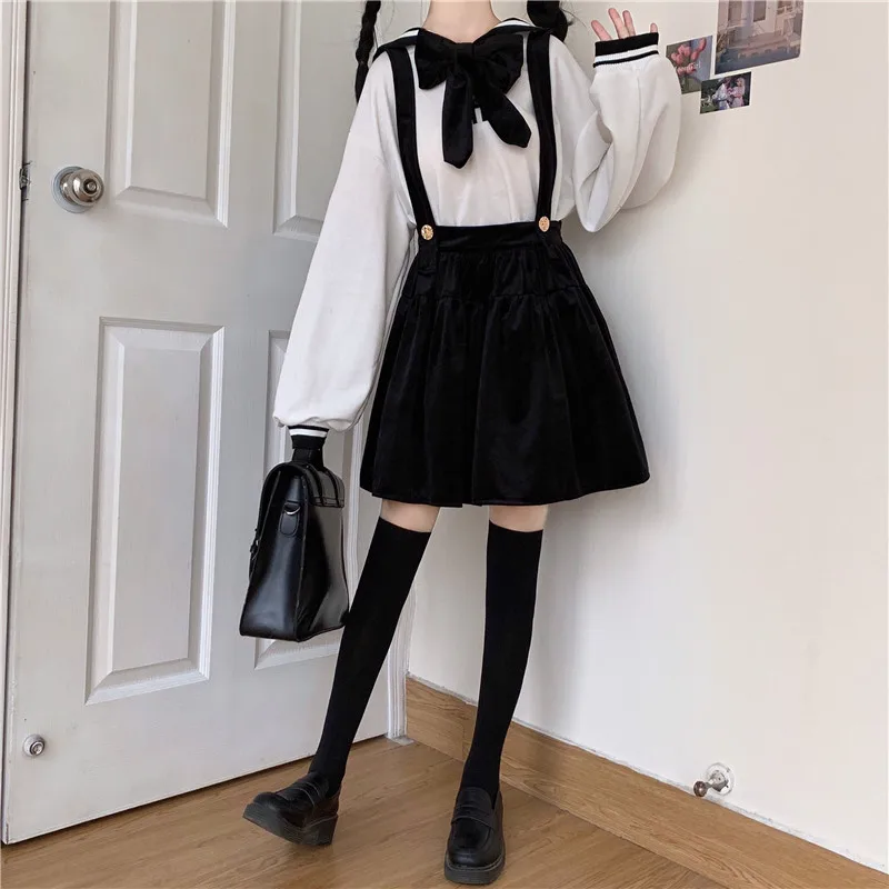 Gothic Black Velvet Skater Pleated Skirt Women Harajuku Kawaii Vintage Japan Sweet Female Cosplay A Line Mini Suspender Skirts